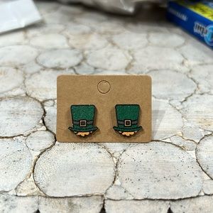 St. Patrick’s Day Leprechaun hat stud earrings